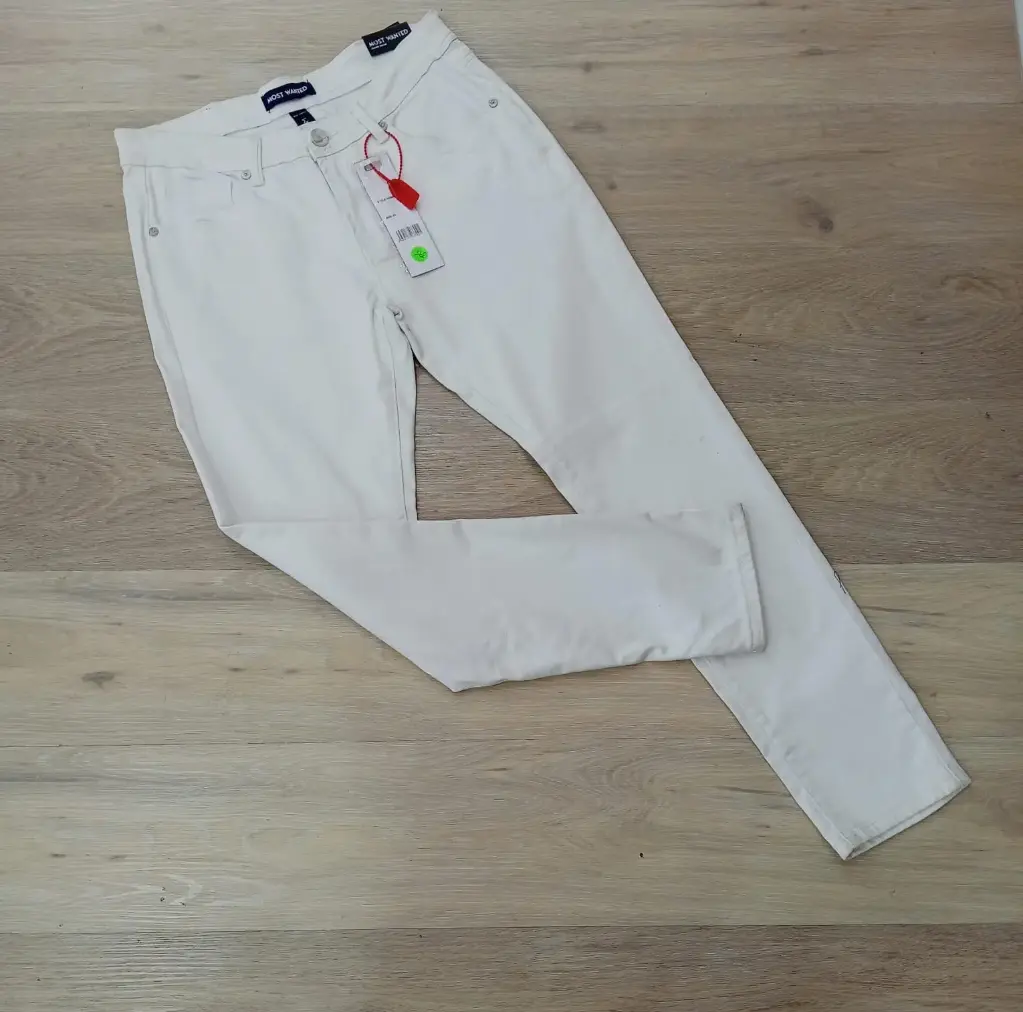 Most Wanted Pantalon Hombre