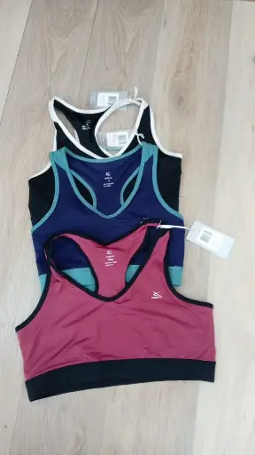 [22-55266] Kinetic Top Deportivo Dama