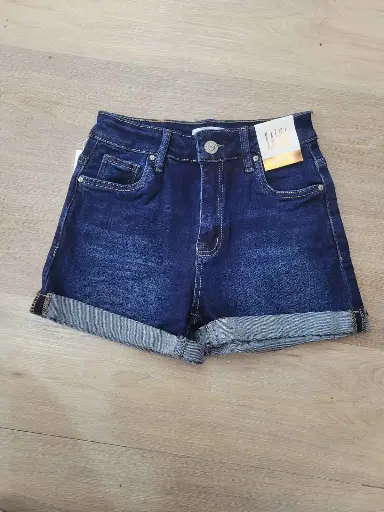 [25-7402] Kalua Short Dama